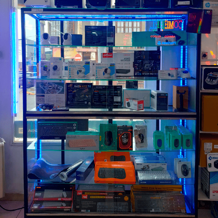 PLAY GEEK - Stores - IT - Telephony - Video games - Picture 3 - Ushuaia City