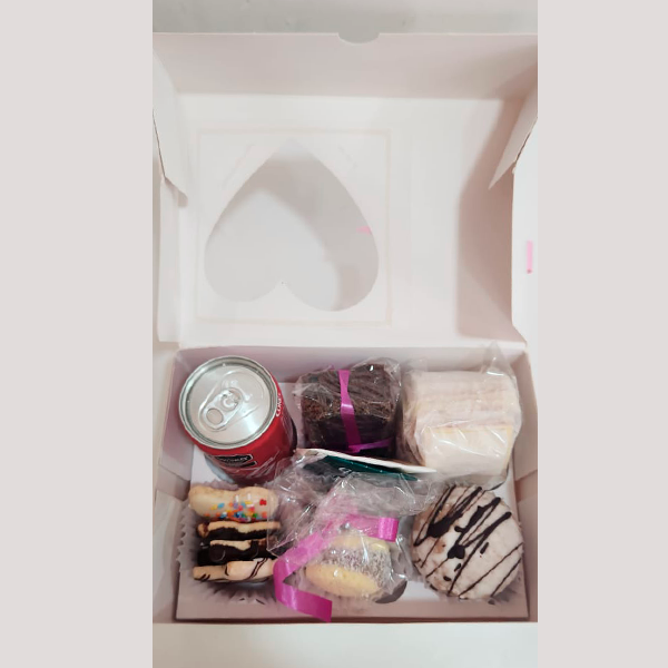 PANADERÍA LA FAMILIA - Panadería -  Foto de Galería de PANADERÍA LA FAMILIA Posteo - Ushuaia City